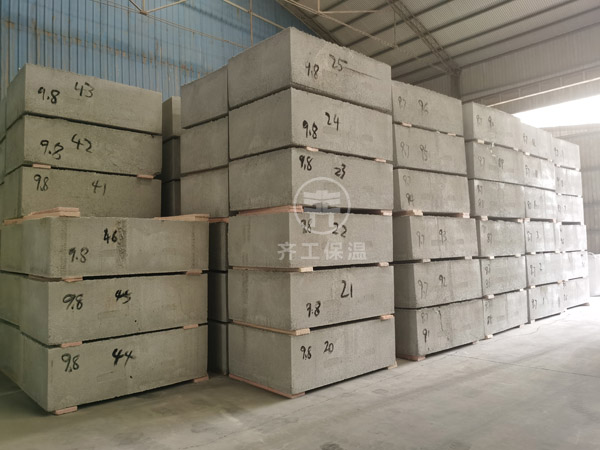 無(wú)機(jī)復(fù)合聚苯不燃保溫板