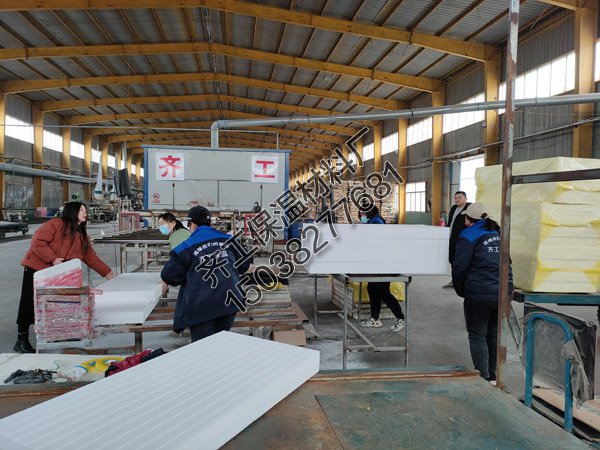 擠塑板的生產(chǎn)廠家有哪些? 擠塑板的生產(chǎn)廠家有哪些?